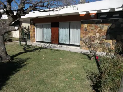 Casa en Alquiler al Sur