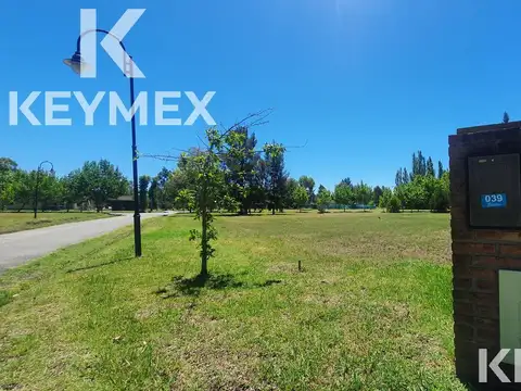 Terreno en Venta de 1562,0 m2