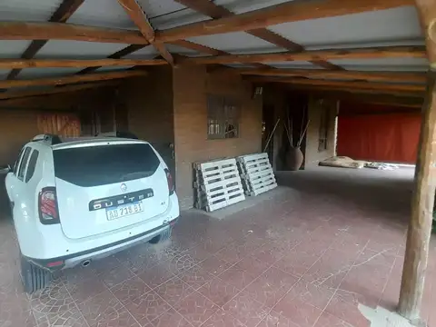 Casa en Venta con 1 cochera