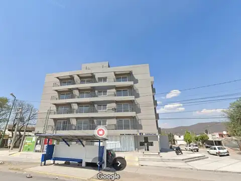 Excelente Depto vta monoambiente balcon Av. Bolivia 3398