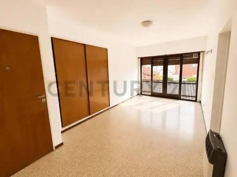 Alberti 100, Piso 1