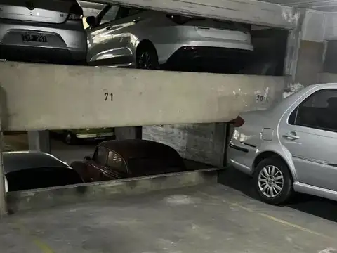 Cochera en Venta Fija