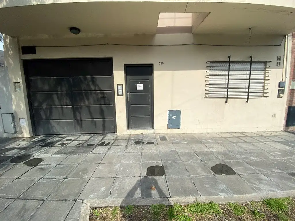 CANE, MIGUEL 700