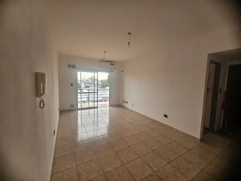 ALQUILER DTO 2AMB CENTRO CIUDADELA