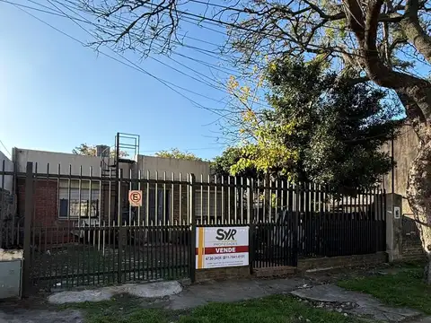CASA 3 AMB C/JARDIN EN FLORIDA OESTE