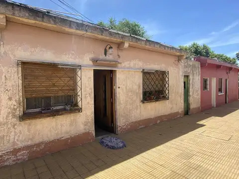Depto Tipo Casa en Venta al Este