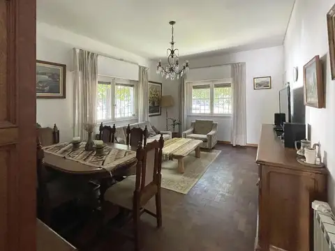 Casa en Venta en Olivos Roche, USD 270.000