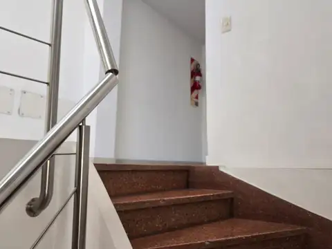 Oficina en Alquiler al Oeste