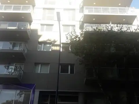 Medrano 1000, Piso 5