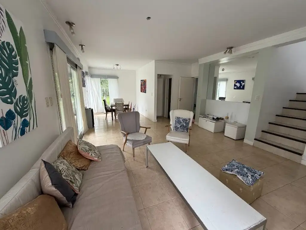 Casa en Venta en Fincas de Iraola I