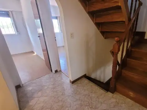 MARTINEZ: HERMOSO TRIPLEX 3 DORMITORIOS  PLAYROOM. CONSULTE!