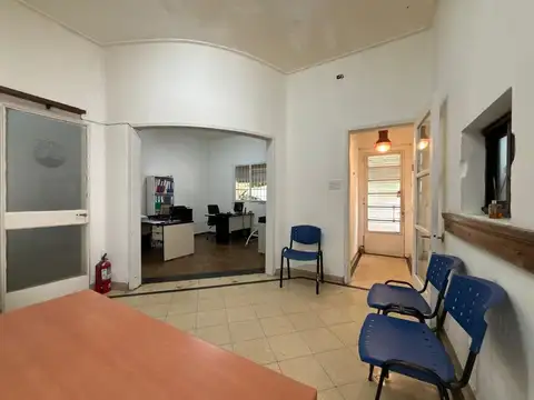 PH TIPO CASA EN VENTA LA PLATA CON COCHERA