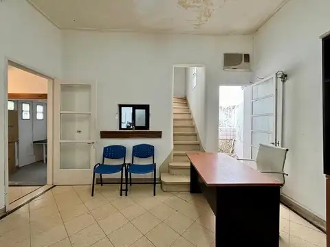 Depto Tipo Casa en Venta con 1 cocheras