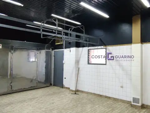 Local en Alquiler 40 años