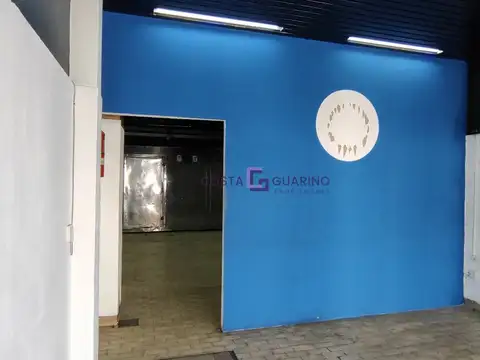 Local en Alquiler en Lomas Del Mirador, $ 700.000