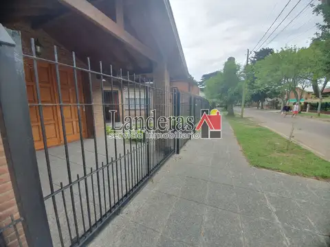 Hermosa Casa 4 amb. - Barrio San Rafael