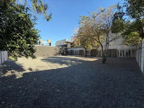 Local en Alquiler en Pilar, USD 1.300