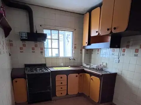 Local sobre Av. Maipú en Vicente López – Excelente Ubicación