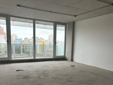 Local sobre Av. Maipú en Vicente López – Excelente Ubicación