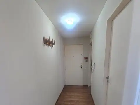 Departamento en Venta en Parque Chacabuco, USD 126.500