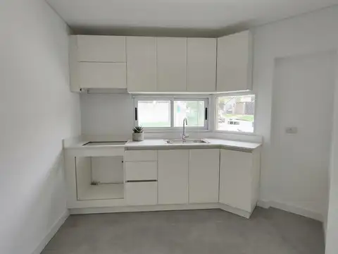 Depto Tipo Casa en Venta de 2 ambientes