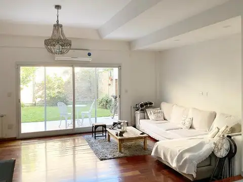 ALQUILER CASA 4 AMBIENTES AMOBLADO CON JARDÍN,PARRILLA–NÚÑEZ