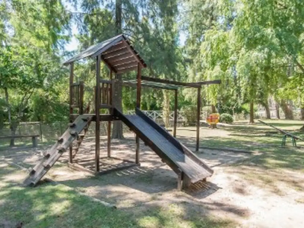 Áreas comunes juegos en La Campiña