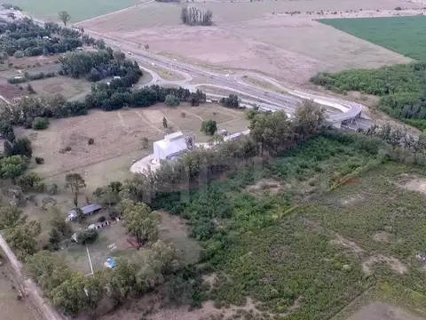 Terreno Hectareas en venta sobre autopista!