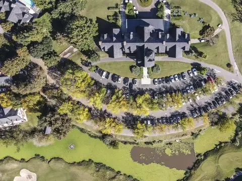 Bs As Golf Country Club, Mayor Irusta  al 3700