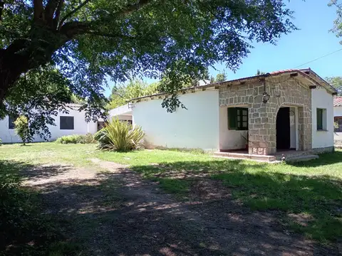 Venta Casa Chelet Villa La Bolsa a metros del rio con  escritura