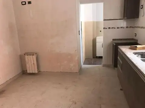 Departamento en Venta en Barrio Parque San Martin, USD 160.000