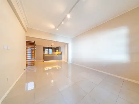 Departamento en Venta de 6 ambientes
