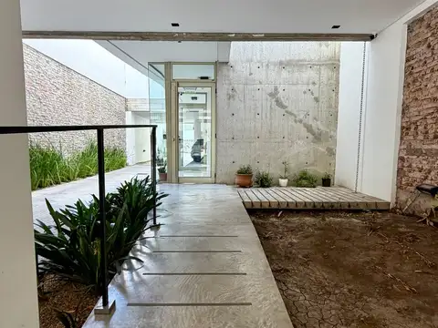 Departamento en Alquiler en Plaza Paso, $ 920.000