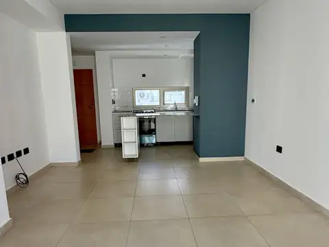 Departamento de 1 dormitorio en alquiler en La Plata sobre Calle 43 [Cod: 7450-307]