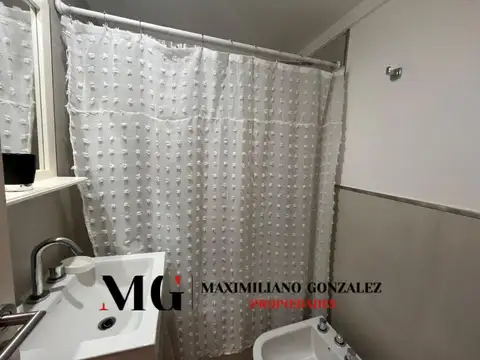Departamento en Alquiler con 1 cocheras