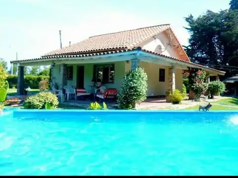 PARADISIACA CASA QUINTA   2600 MTS2   EL CIERVO    RUTA 7 KM 58 Y LOS PINOS LA FRATERNIDAD