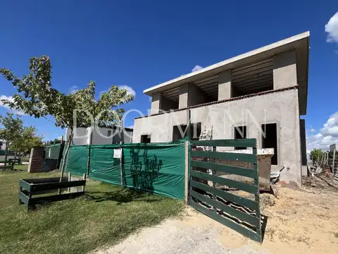 Casa en venta en Carpinchos