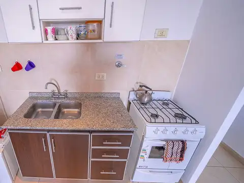 VENTA DEPARTAMENTO MONOAMBIENTE LANUS CON COCHERA