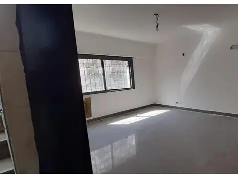 Galpon en Alquiler 40  mts Fondo