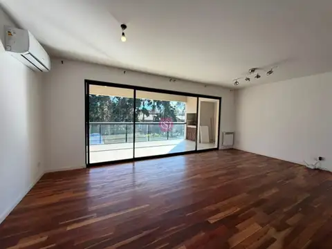 Departamento en Alquiler de 4 ambientes