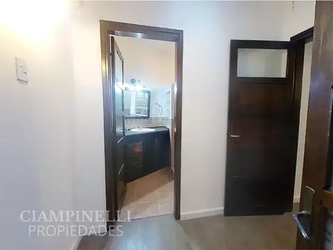 Casa 3 ambientes con 2 baños