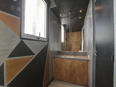 Edificio en Block con Local en PB  emplazado  el barrio de Palermo  . Ideal Airbnb o Estudios