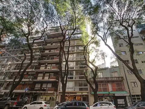 Edificio en Block con Local en PB  emplazado  el barrio de Palermo  . Ideal Airbnb o Estudios