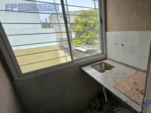 Depto Tipo Casa en Venta en Morón, USD 42.000