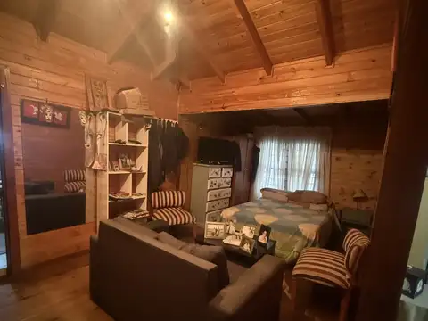 Casa a la venta con gran parque en Barrio Santa Brígida