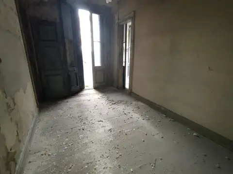 Depto Tipo Casa en Venta 70 años