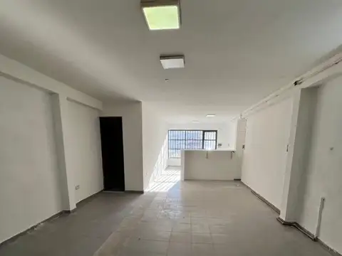Local en Alquiler en Macrocentro, $ 650.000