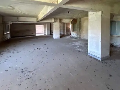 Local en Venta 44 años