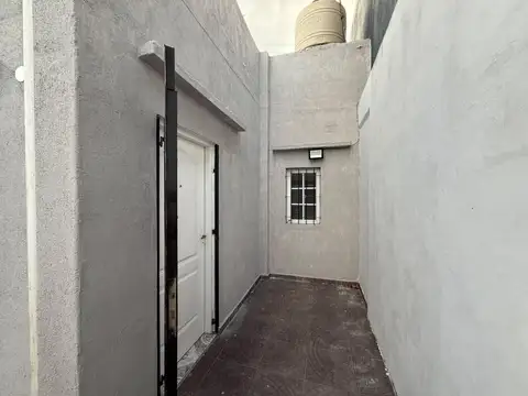 Depto Tipo Casa en Alquiler de 2 ambientes