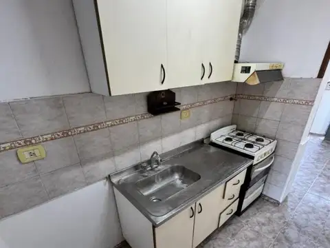 Depto Tipo Casa en Alquiler de 1 dormitorio